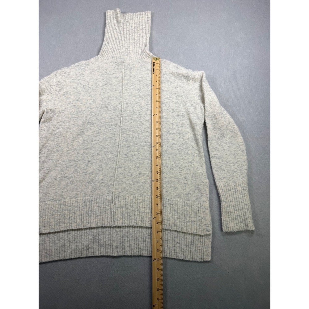 Athleta Womens Turtleneck Sweater Oatmeal Cream Marl High Low Hem Pullover - Picture 2 of 4